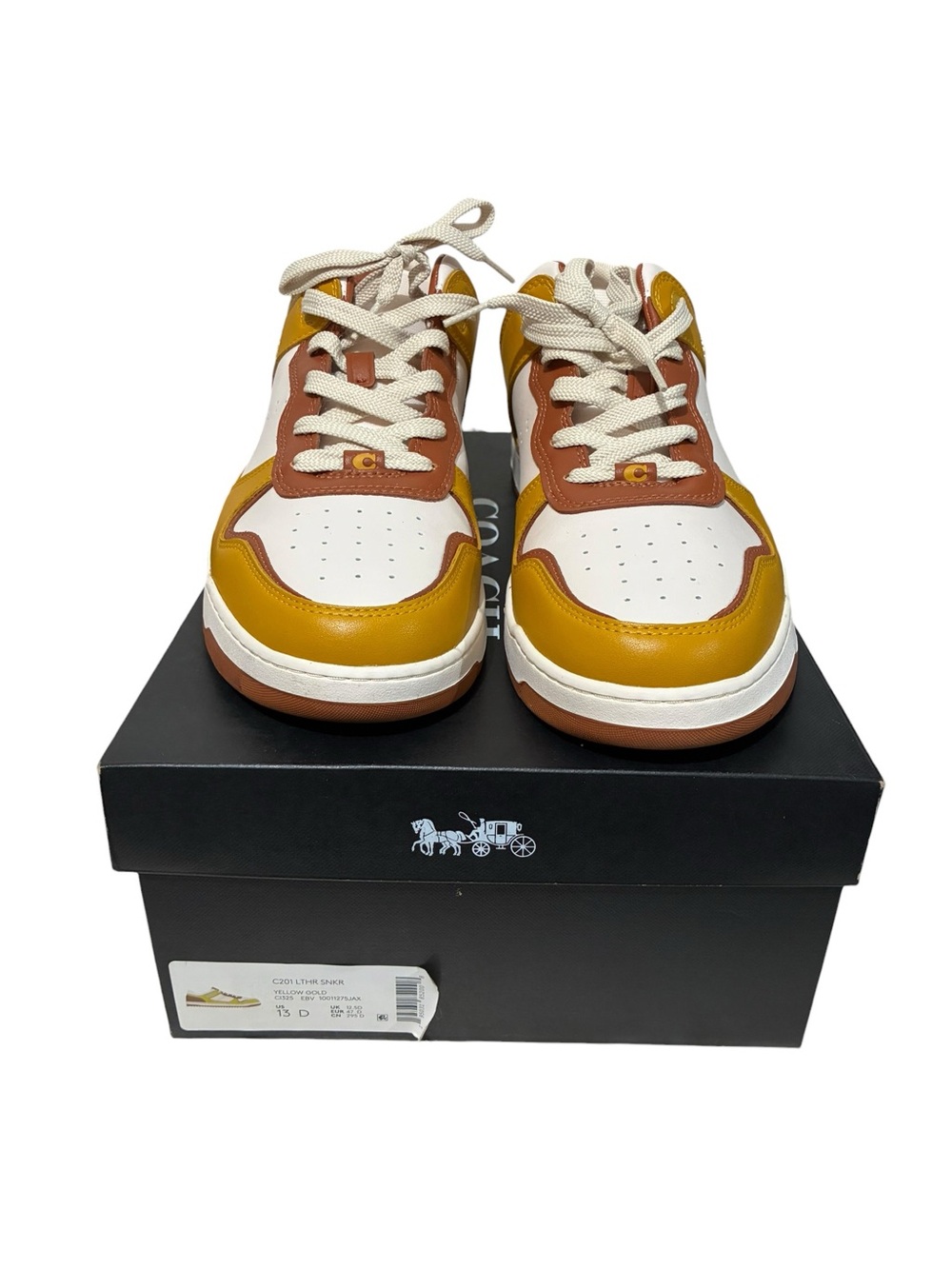 Men's Low-Top Leather Sneakers in Yellow and Gold C201